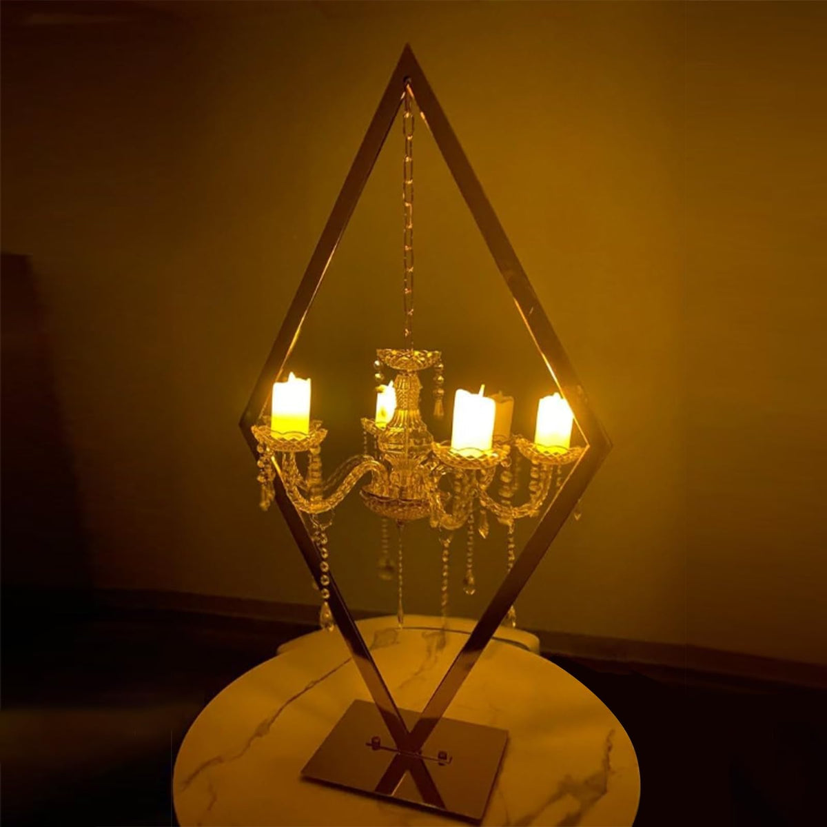 BFECGDXT 2pcs 43" Diamond Centerpieces for Tables, Metal Candle Holders Acrylic Centerpiece Stand, Gold Candelabra Stand for Wedding Dining Tables Party Home Decoration