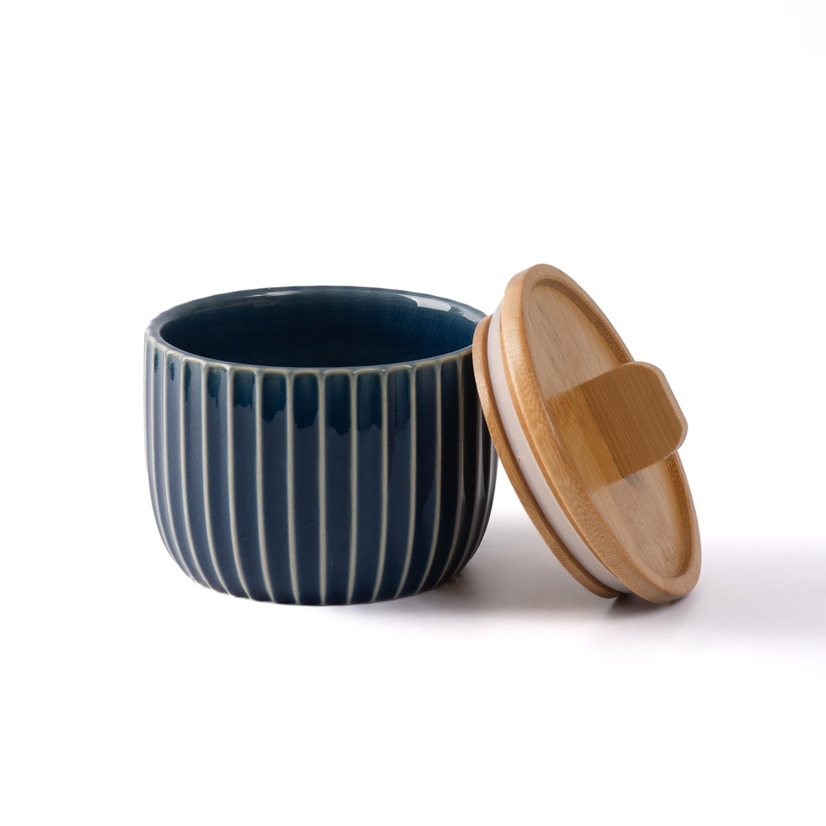 Lunavita Salt Cellar Keeper with Bamboo Lid, 14oz Big Capacity Ceramic Sugar Bowls Pepper Box, Crackle Glaze Seasoning Container Condiment Pot for Kitchen (Blue Color)