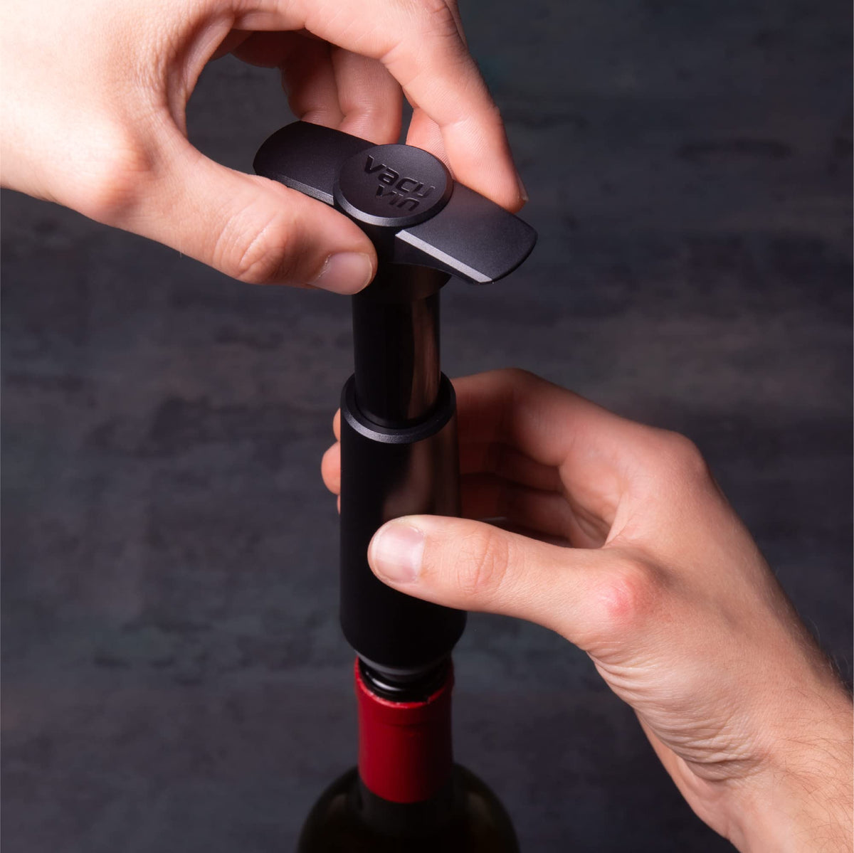 Vacu Vin VACUVIN0881050 Wine Stopper - Gray