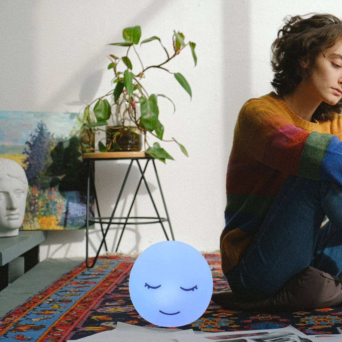 Breathing lamp Guided Visual Meditation Tool for Mindfulness, Slow Your Breathing & Calm Your Mind for Stress & Anxiety Relief, 3 Color and 478 Seconds Breathing Mode Silicone Cute Smiley face lamp