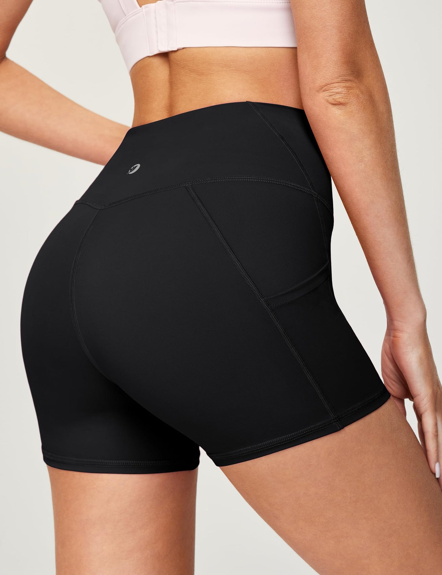 IUGA Biker Shorts Women with Pockets No Front Seam 4" Yoga Spandex Shorts Women Workout Running High Waisted Tummy Control Black
