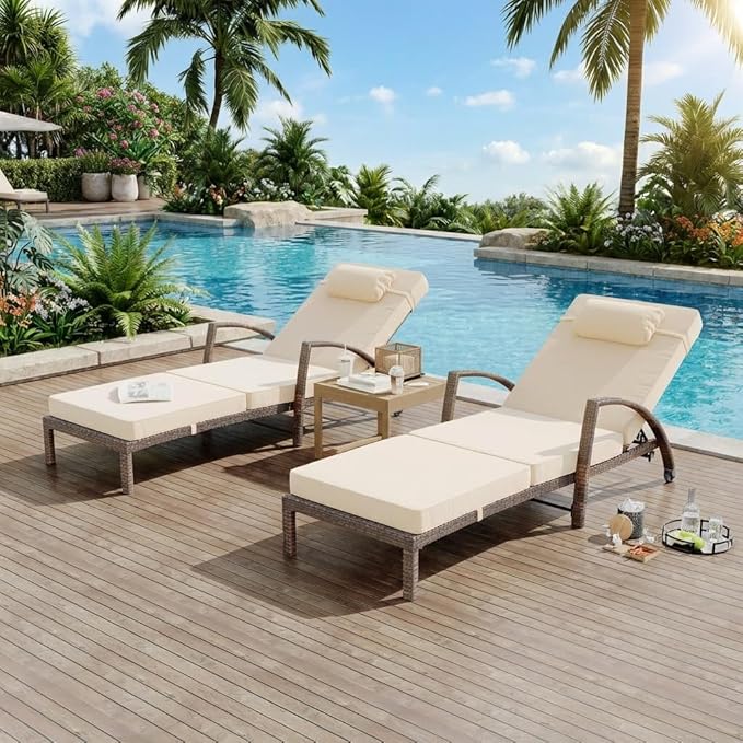 GarveeLife Outdoor Wicker Chaise Lounge Chair