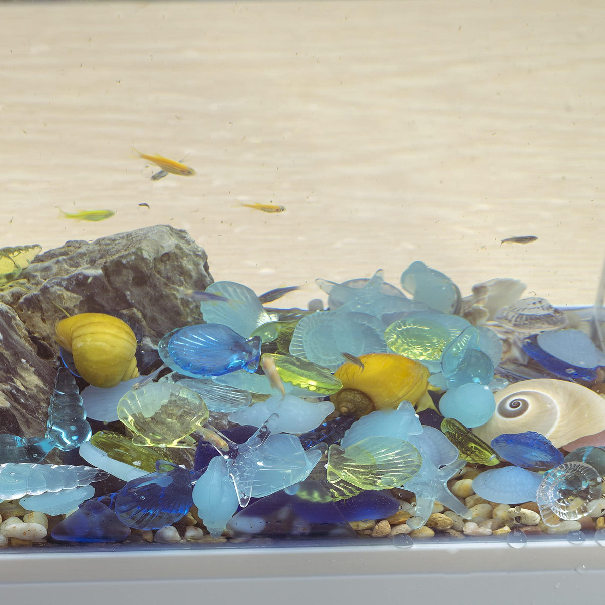 Blue Sea Shells Starfish Conch Acrylic Gems Under The Sea Party Decorations Gemstones for Mermaid Party Favors Decorations,Beach Theme,Vase Filler, Table Scatters, Fish Tank Decorations,14 OZ