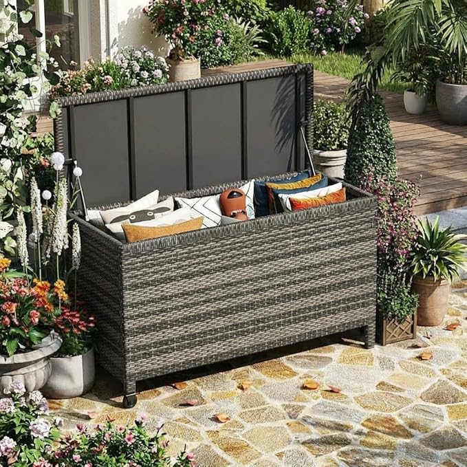GarveeLife Medium Outdoor Wicker Storage Box, PE Rattan Patio Storage Chest