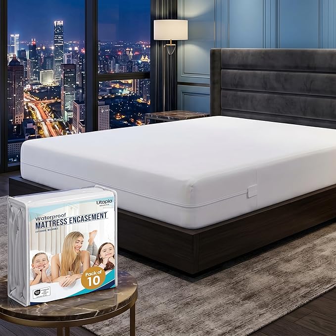Utopia Bedding Mattress Protector Zippered Twin Size, 100% Waterproof Bed Bug