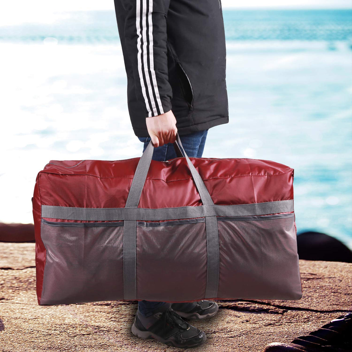 REDCAMP 96L Extra Large Duffle Bag Lightweight, Water Resistant Travel Duffle Bag Foldable for Men Women, Wine Red