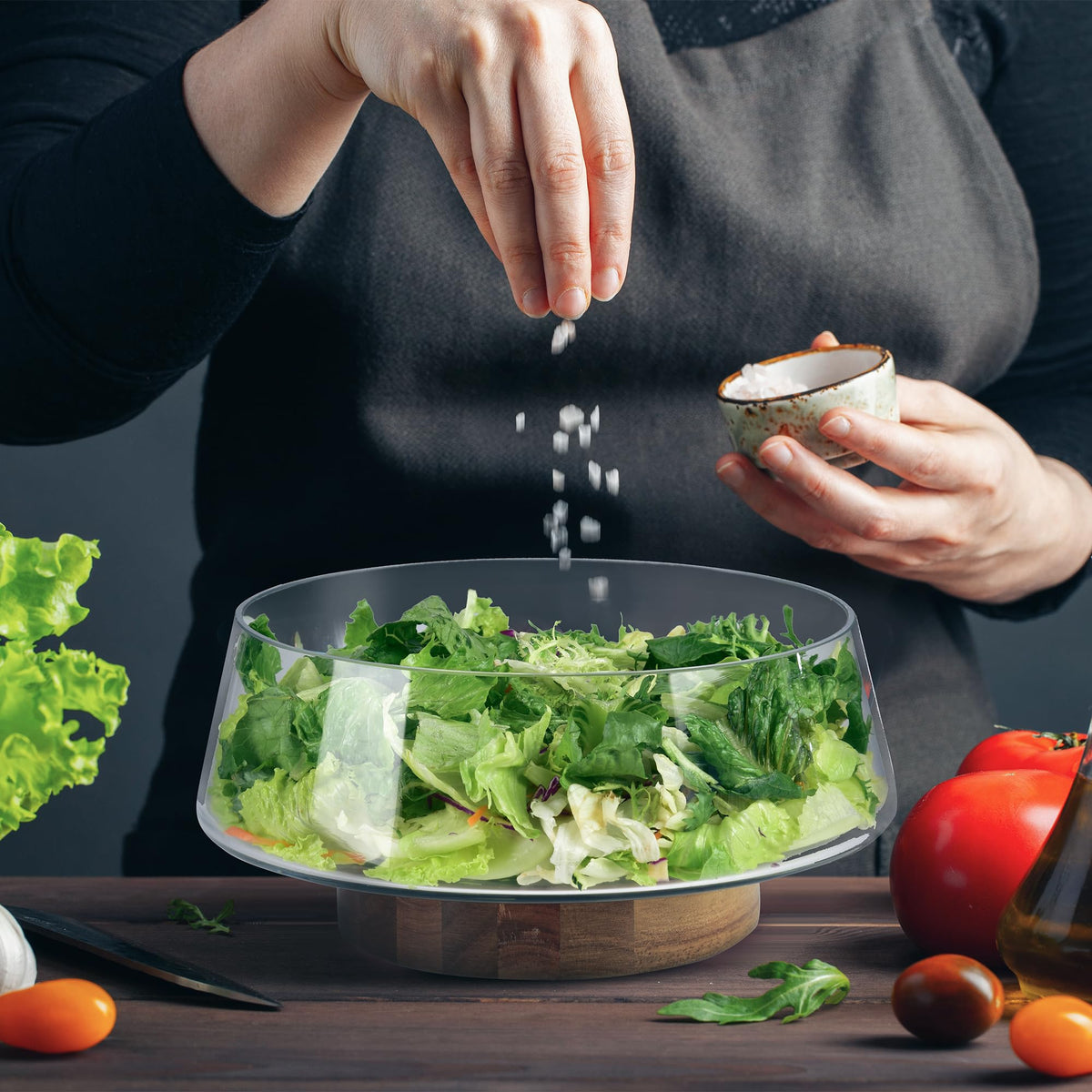 KITEISCAT Extra Large Glass Salad Bowl Set - Party Salad Bowls with Acacia Wood Base and Serving Utensils - Elegant and Practical Kitchen Must-Have
