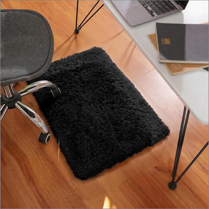 Ophanie Small Rug Washable Non Slip Throw Bedside Area Rugs, Fluffy Soft Mini